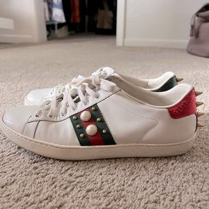 Gucci sneakers